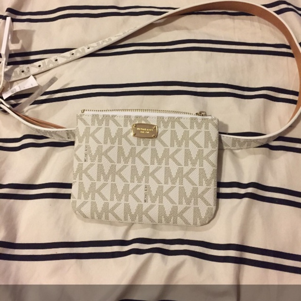 Michael kors belt bag